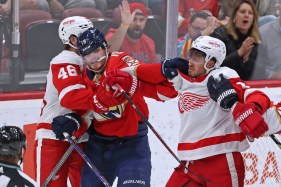 Florida Panthers left wing Matthew Tkachuk has score more point than any NHL player since Jan. 1, but intensity is his calling card as he showed against Detroit. (John McCall/South Florida 蜜兔直播)